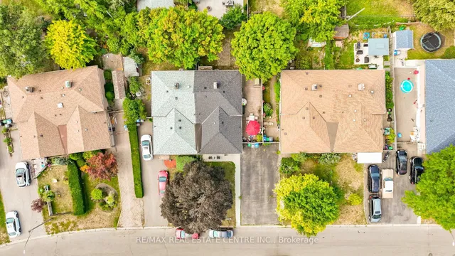 Additional image 33 of 105 Aloma Cres