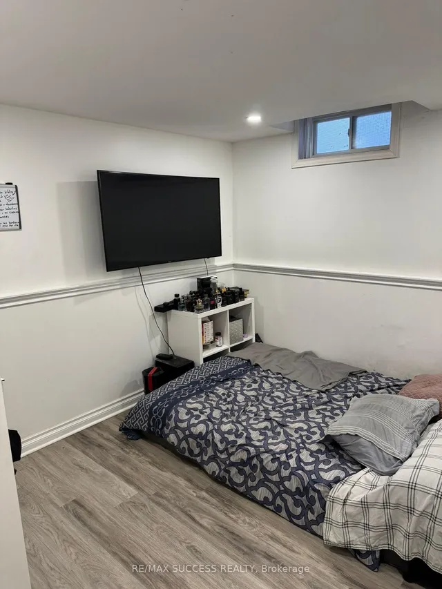 Additional image 35 of 32 Martindale Cres