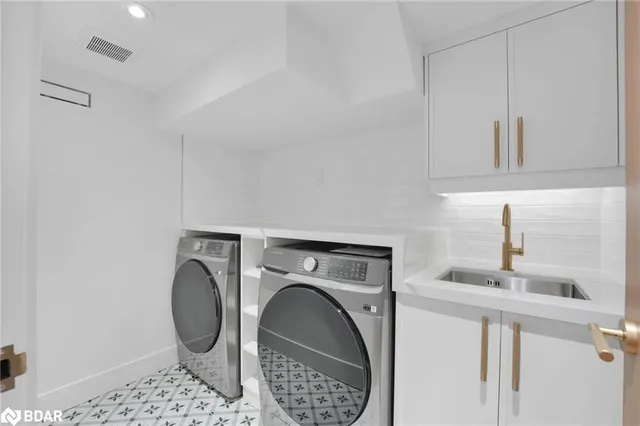 Additional image 42 of 977 Unsworth Ave