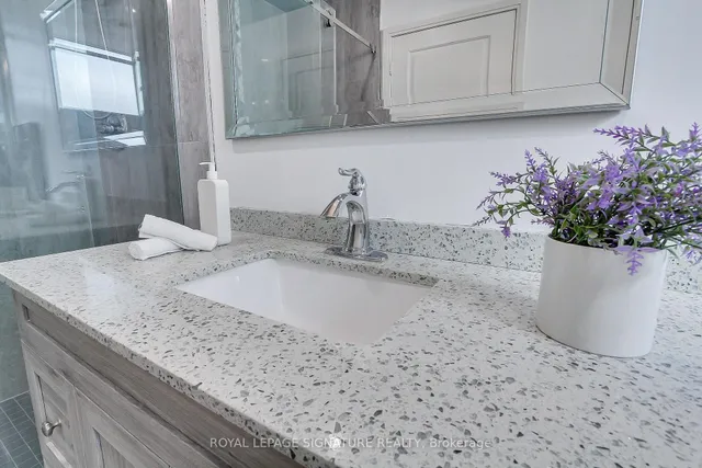 Additional image 42 of 90 Absolute Ave Unit 104