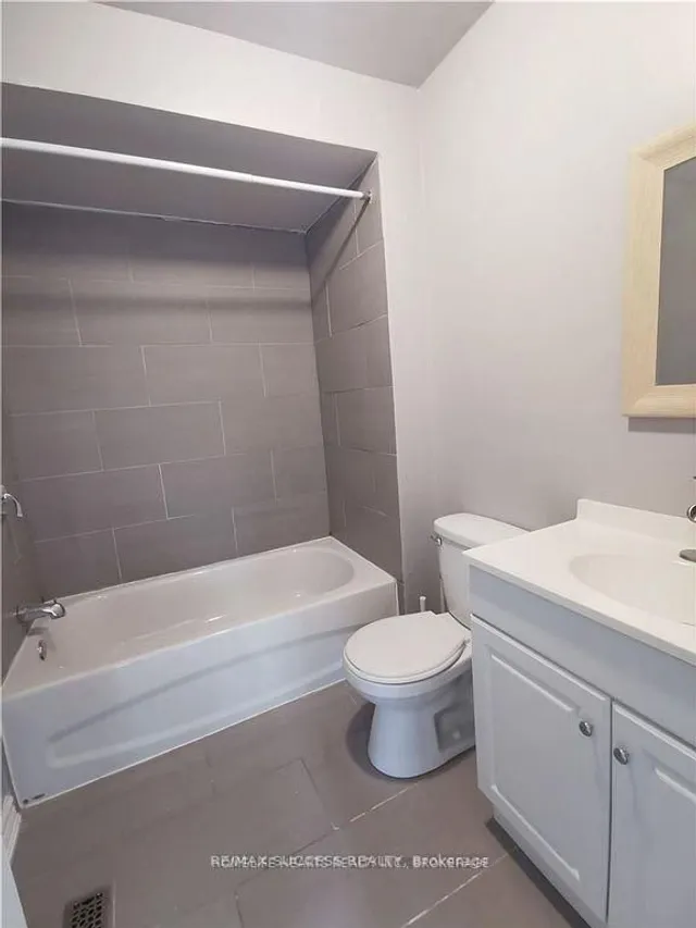 Additional image 12 of 32 Martindale Cres