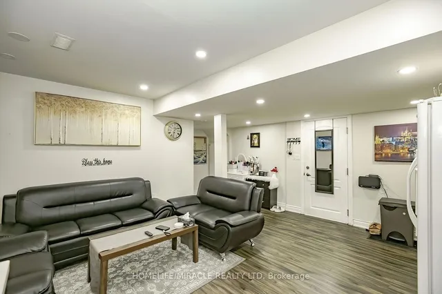 Additional image 33 of 20 Culture Cres