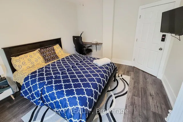 Additional image 20 of 395 Aberdeen Ave