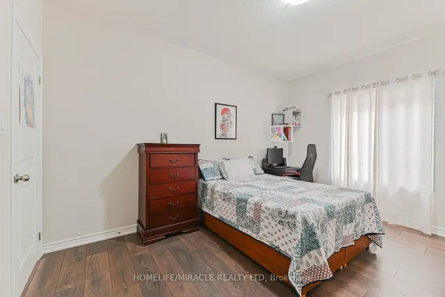 Additional image 35 of 9 Bavenden Cres