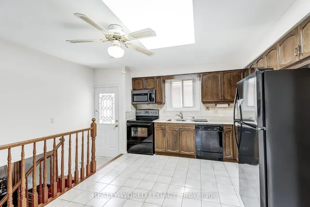 Additional image 12 of 1240 Thorpe Rd