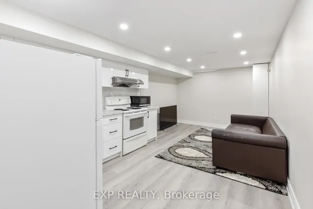 Additional image 14 of 96 Gainsborough Rd