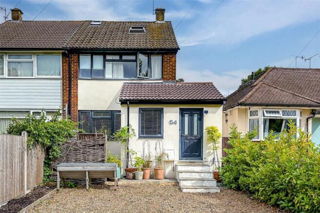 Batchwood Drive, St. Albans, Hertfordshire, AL3 5SB