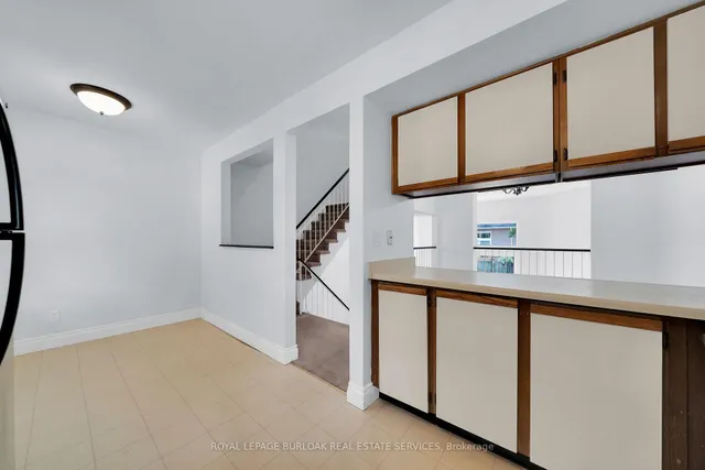 Additional image 17 of 1351 Ontario St Unit 13