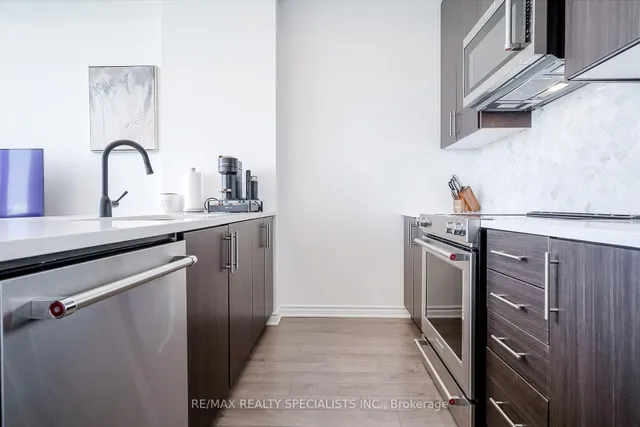 Additional image 7 of 150 Oak Park Blvd Unit 513