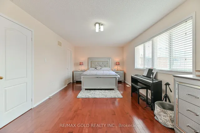Additional image 26 of 63 Hiberton Cres