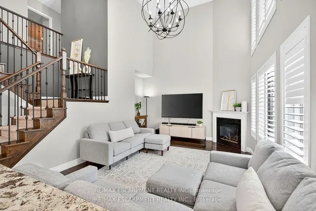 Additional image 18 of 4223 Fuller Cres