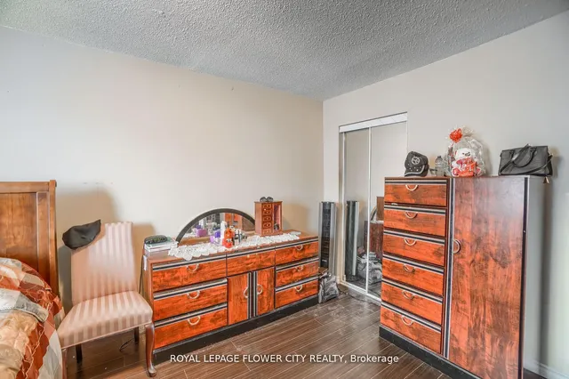 Additional image 20 of 7475 Goreway Dr Unit 49