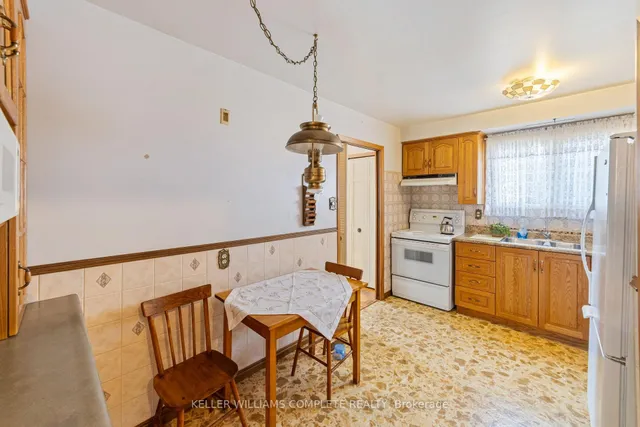 Additional image 12 of 191 Appleford Crt