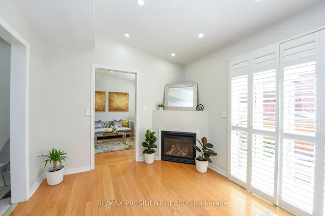 Additional image 12 of 39 Pantomine Blvd