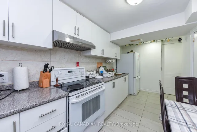 Additional image 43 of 21 Juniper Cres