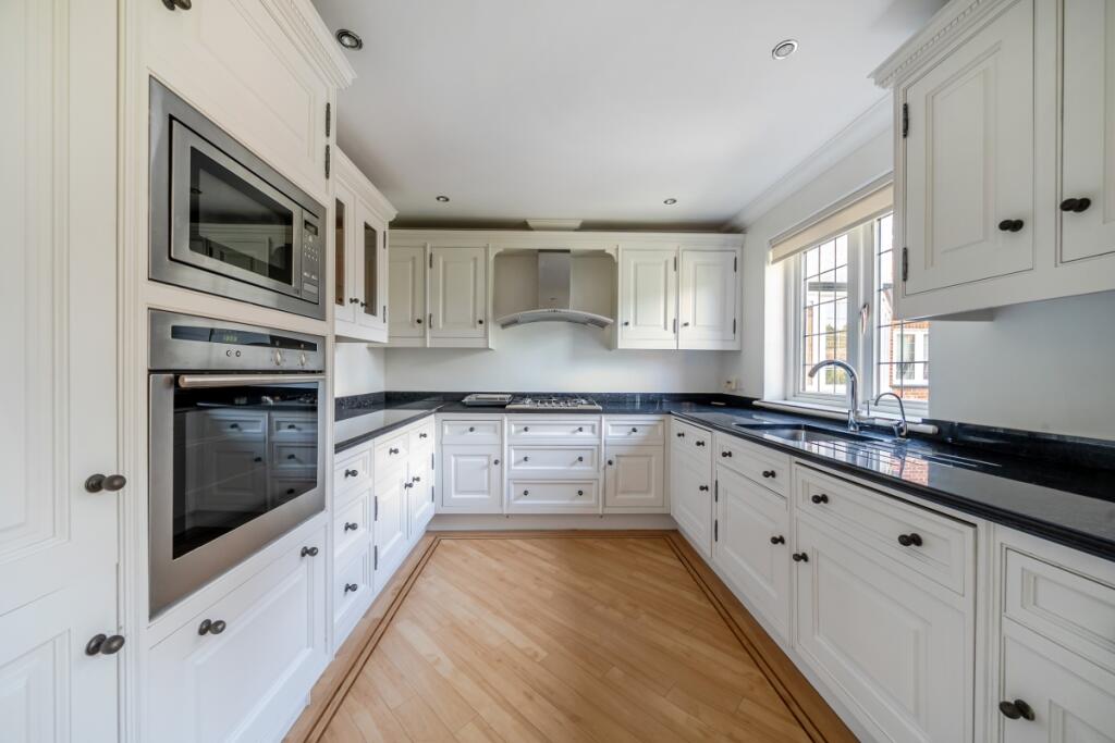 Additional image 3 of St Helenas Court 40 Luton Road AL5