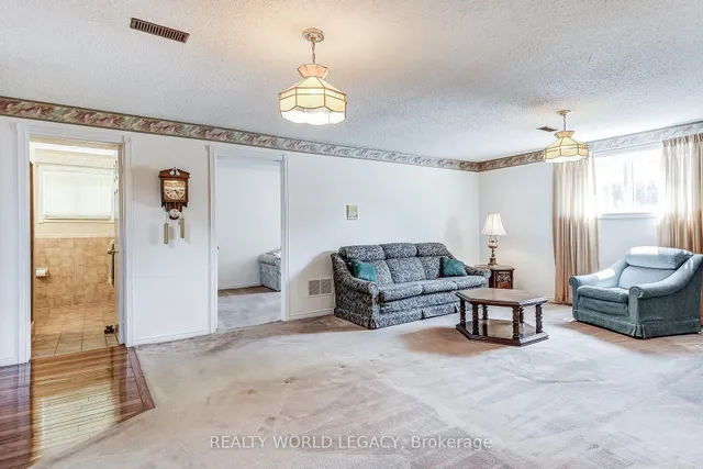 Additional image 28 of 1240 Thorpe Rd