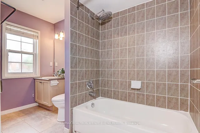 Additional image 34 of 14 Valleypark Cres