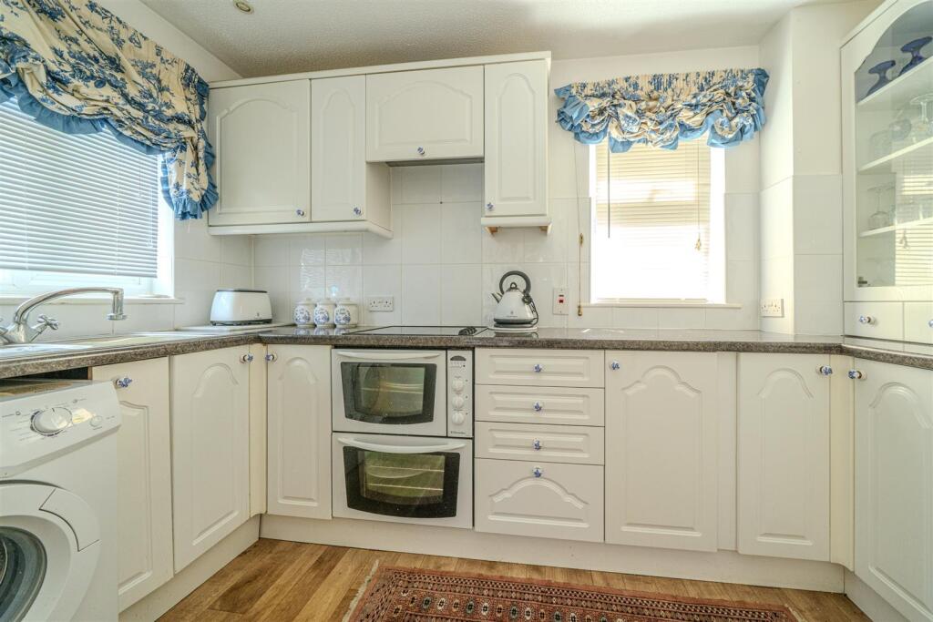 Additional image 5 of Riverside Road, St. Albans