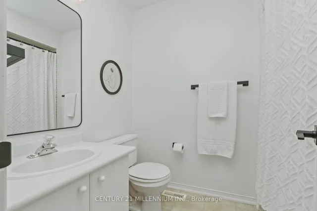 Additional image 30 of 506 Taylor Cres