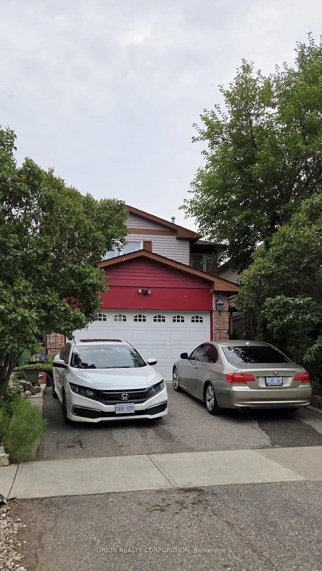 29 Abelard Ave