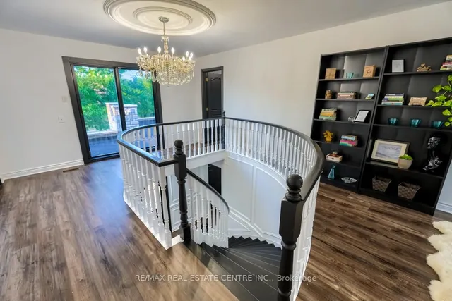 Additional image 25 of 4 Earlidawn Crt