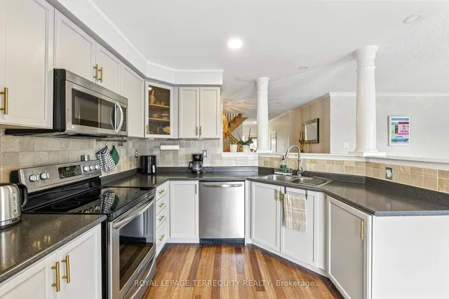 Additional image 14 of 1117 Riddell Cres