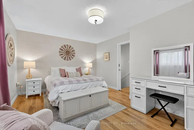 Additional image 17 of 11 Harrisford St Unit 122