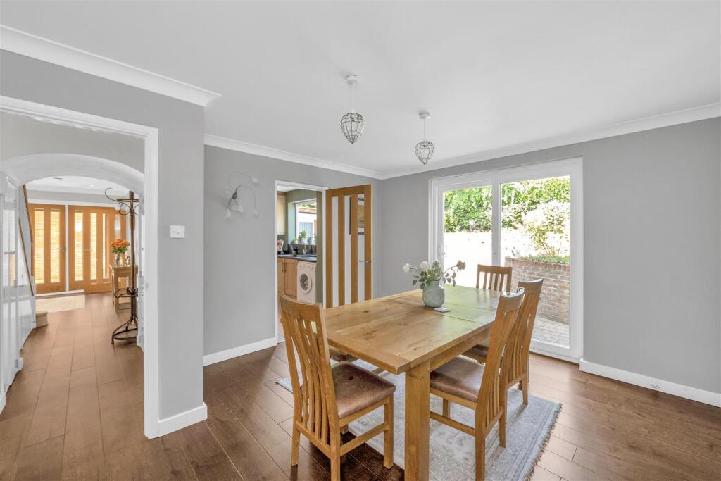 Additional image 4 of Broadfields, Harpenden