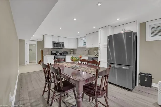 Additional image 28 of 982 Highland Rd