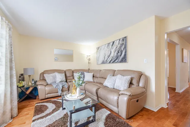 Additional image 15 of 37 Ravenswood Dr