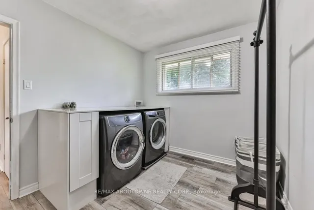 Additional image 14 of 419 Erindale Dr