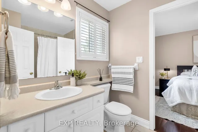 Additional image 27 of 11 Yvonne Dr