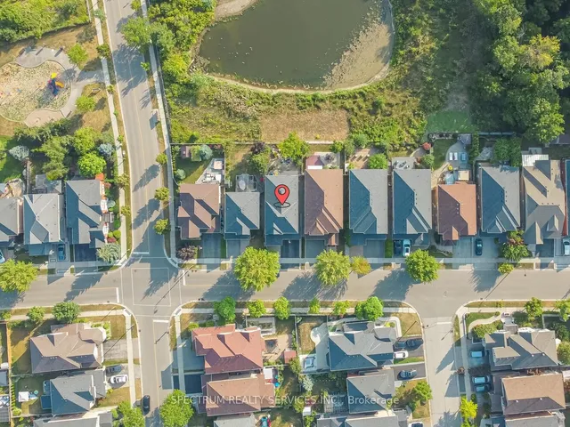 Additional image 50 of 68 Robarts Dr