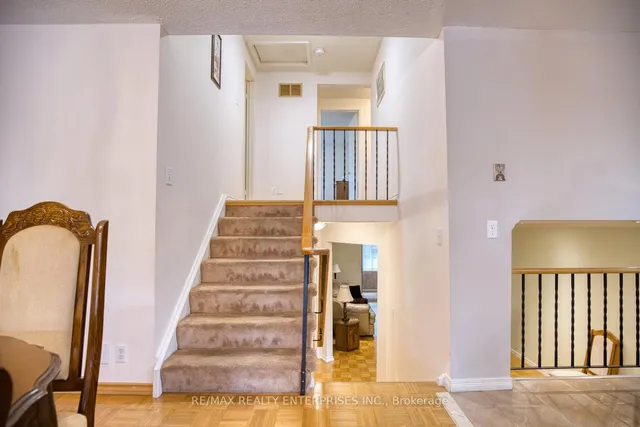 Additional image 10 of 75 Lakecrest Tr