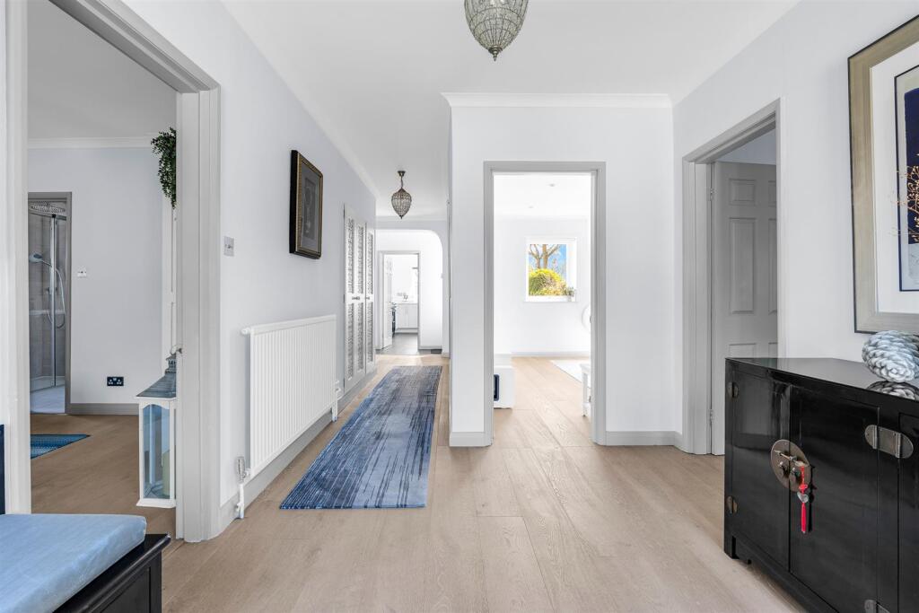 Additional image 10 of Mardley Hill, Welwyn