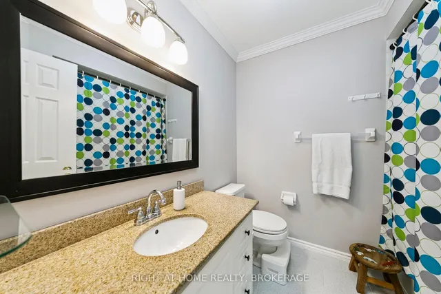 Additional image 35 of 550 Eliza Cres