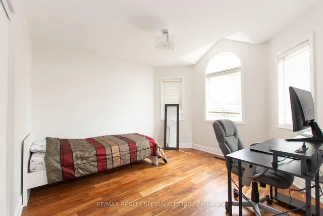 Additional image 46 of 929 Philbrook Dr