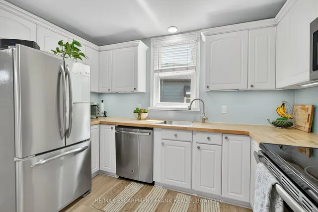 Additional image 12 of 64 Vola Crt