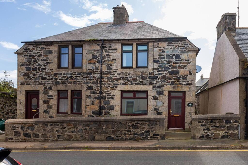 Property image for 13 Market Street, Macduff, AB44 1QN