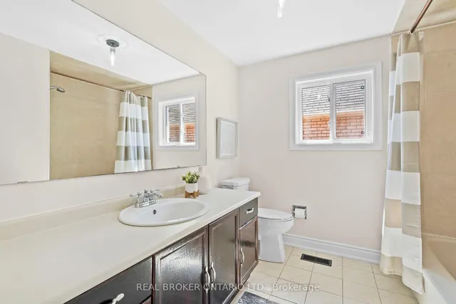 Additional image 36 of 41 Duggan Dr