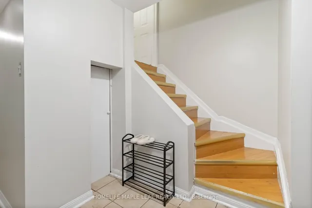 Additional image 31 of 43 Schooner Dr