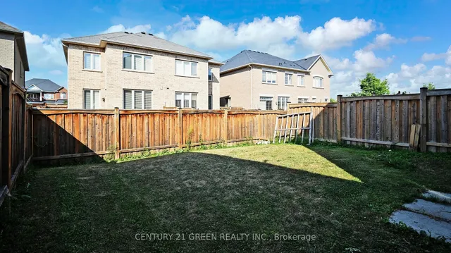 Additional image 44 of 30 Canary Clse