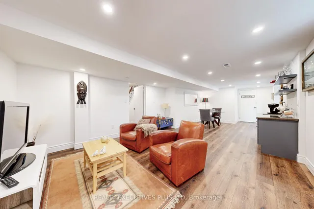 Additional image 40 of 23 Hildegard Dr