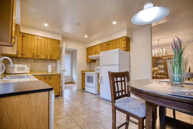 Additional image 7 of 75 Lakecrest Tr