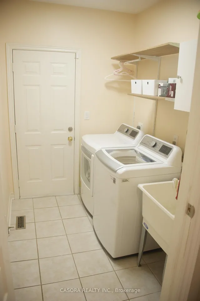 Additional image 37 of 57 Yorkshire Dr