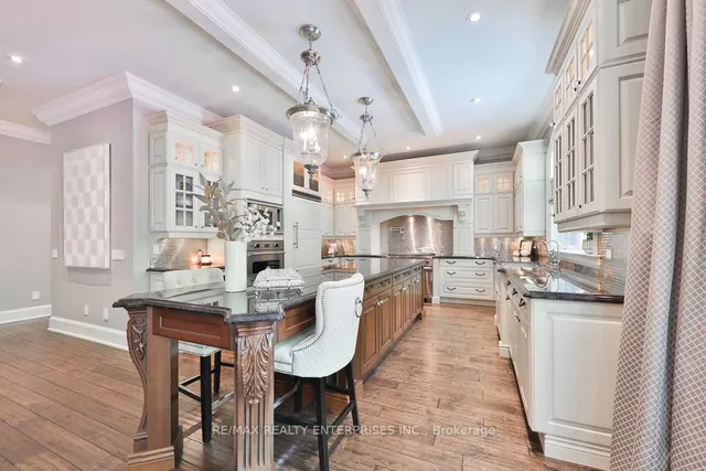 Additional image 12 of 5047 Lakeshore Rd