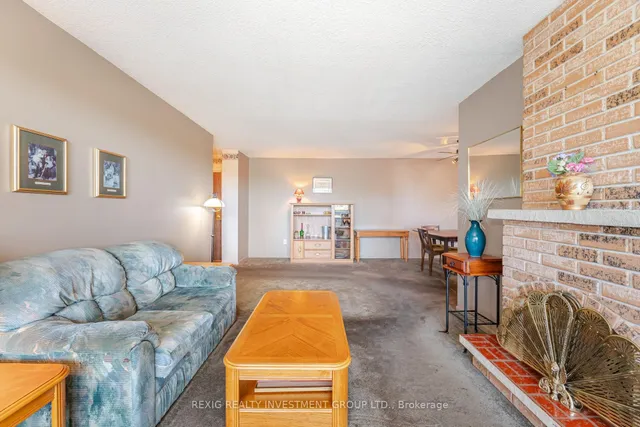 Additional image 14 of 15 Kensington Rd Unit 409