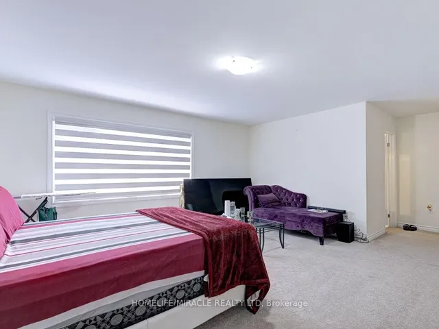 Additional image 20 of 8 Jenwood Cres