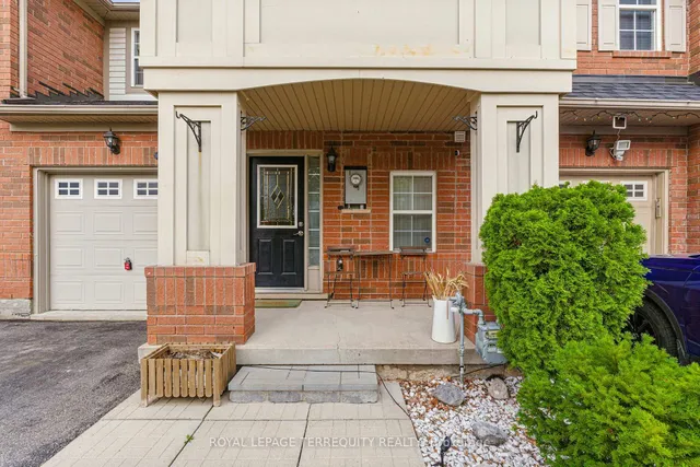 Additional image 3 of 1117 Riddell Cres